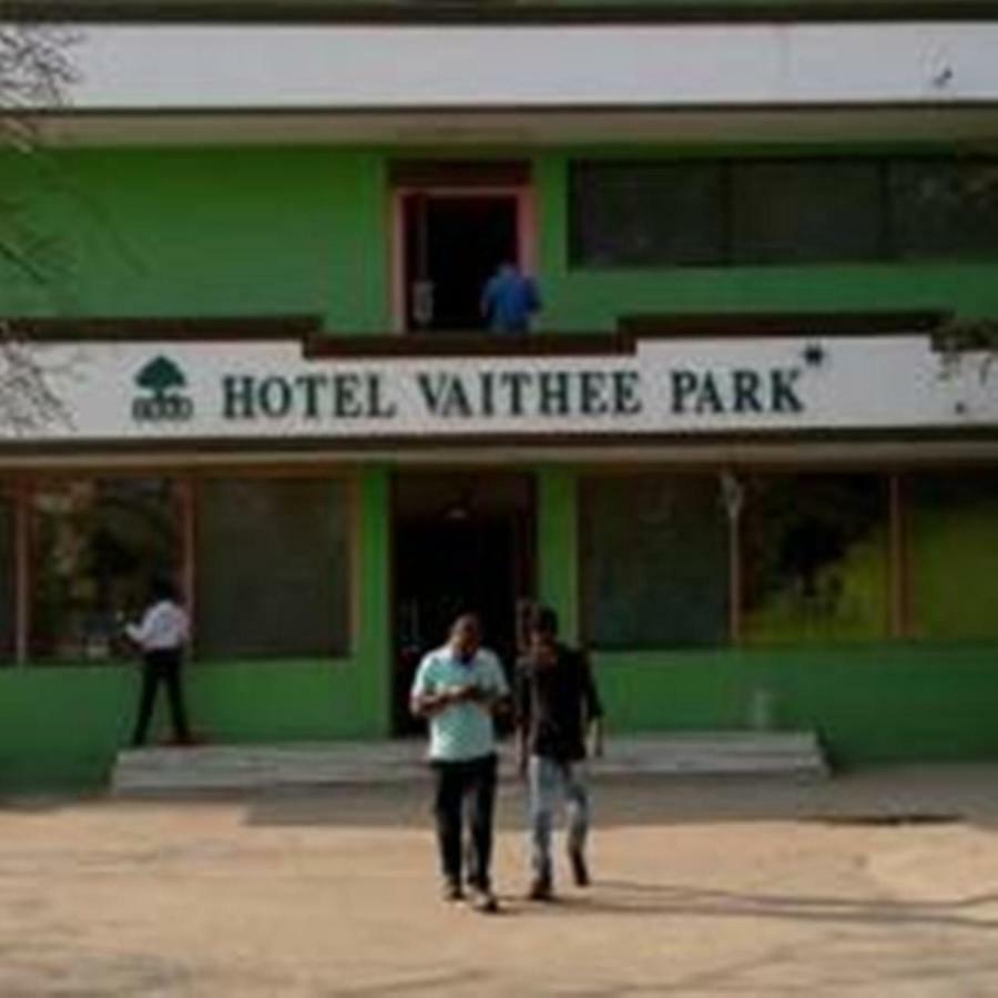 Hotel Vaithee Park 钦奈 外观 照片
